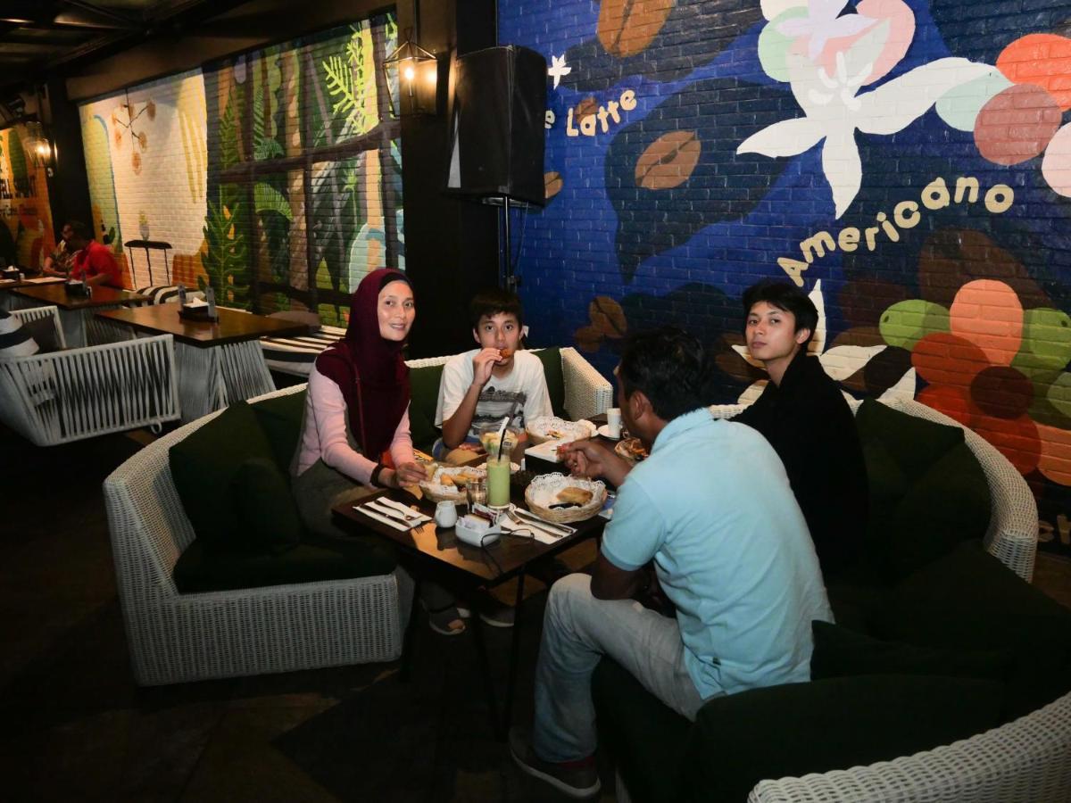 Kyriad Hotel Muraya Aceh Banda Aceh Exteriér fotografie